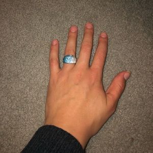 Blue sparkly ring
